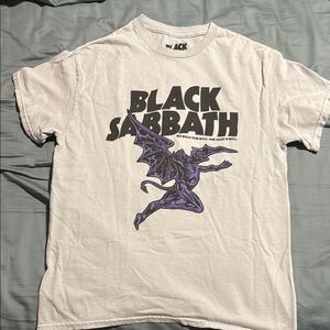 Black Sabbath Graphic T-Shirt - women’s size small
